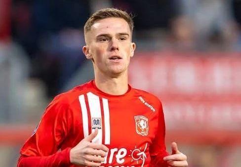 使他无需花 使他无需花