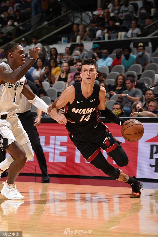 严格的自我 严格的自我